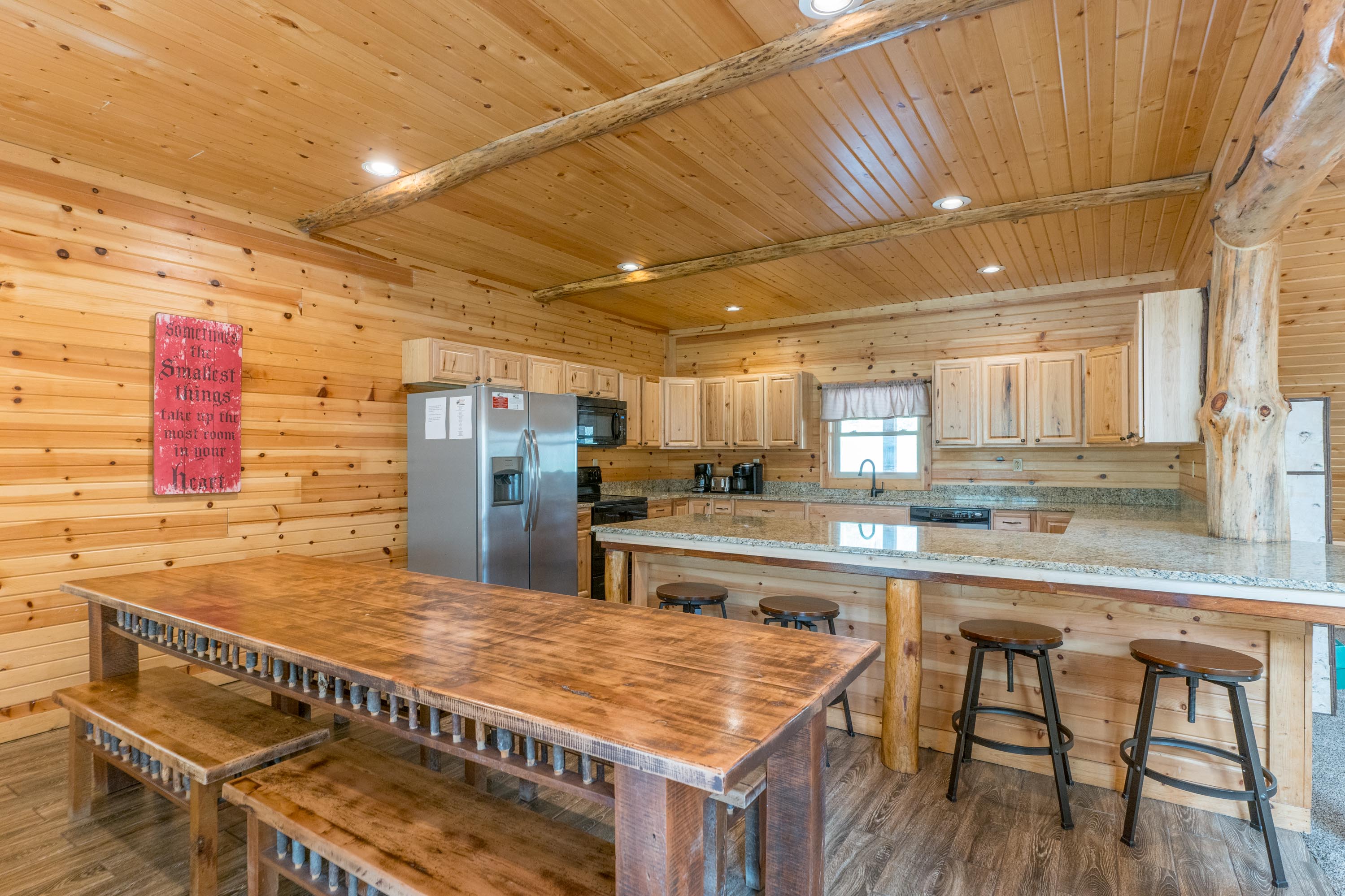 Ohio vacation home with access to a gas stove