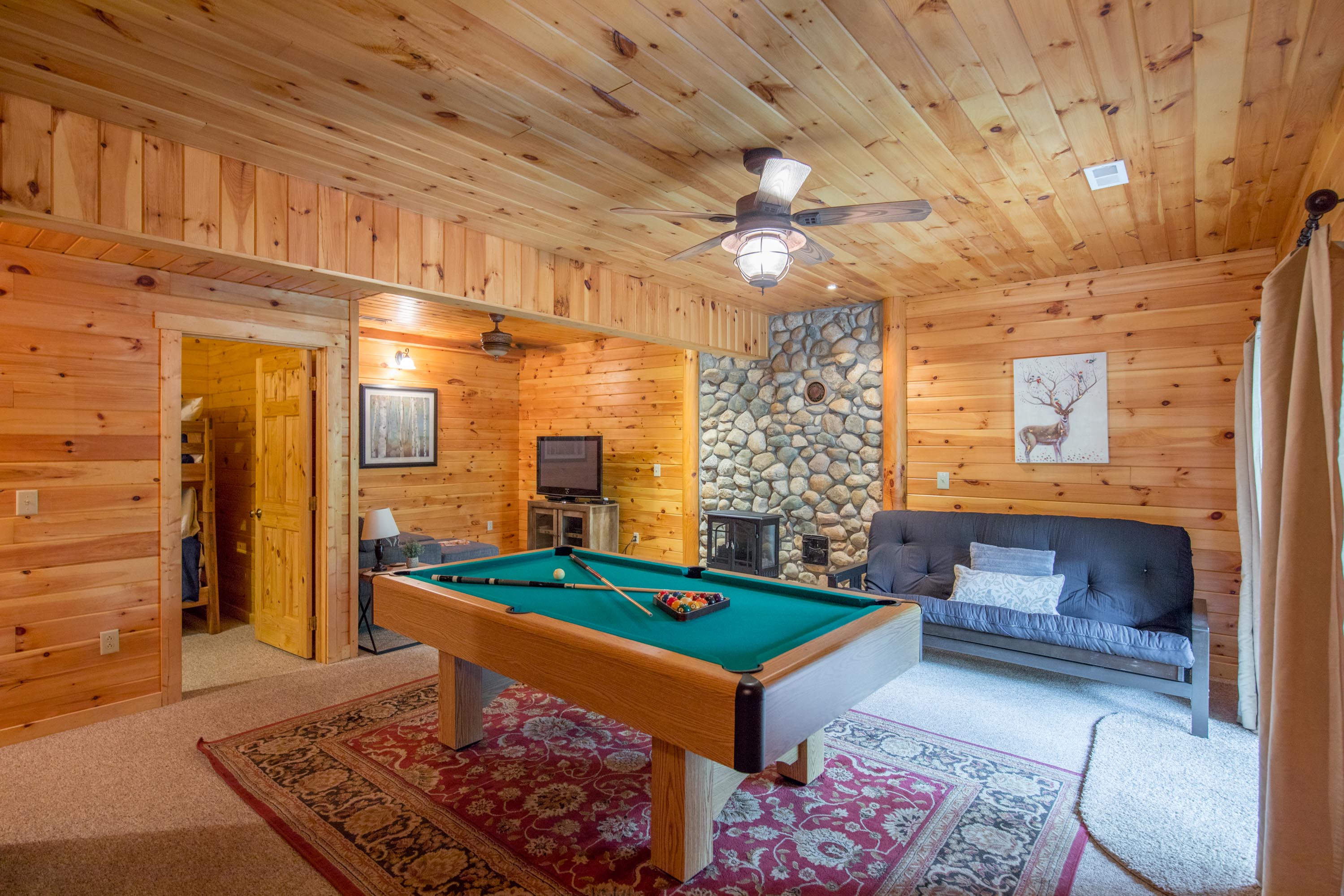 Hocking Hills rentals with game rooms